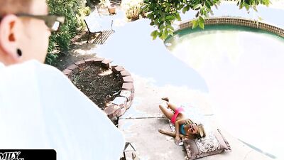 Step-Siblings Get Kinky While Parents Are Not Home