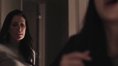 Horny Milf Reagan Foxx Scissring With Naughty Stepdaughter