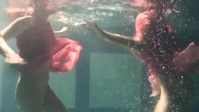 Mihalkova And Siskina And Other Babes Underwater Naked