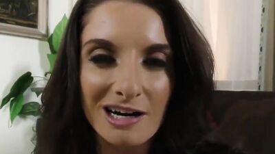 REAL STEPMOM HOT BLOWING SON - POV