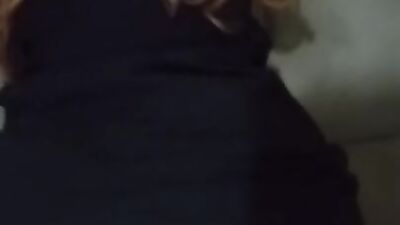 Minha esposa safada adora levar rola no cuzinho