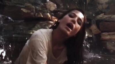 POONAM PANDEY- FANTASY FALLS