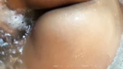 Stranger Tricks Married woman while she is Blindfolded Creampie