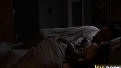 SISPORN. Girl sneaks under stepbros blanket and seduces surprised guy