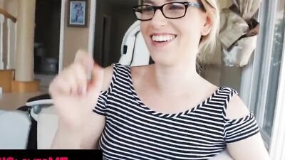 Chubby Stepsister Niki Snow Needs Bro's Attention