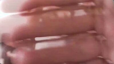 Teen & mom shaving, toying, playing! AMATEURCOMMUNITY.XXX