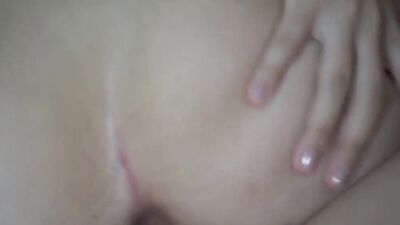 MY STEPSISTER SHOWS ME HER HUGE ASS WHEN WE ARE ALONE
