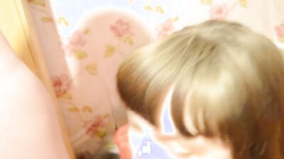 Stepdaughter sucks a cock like a real pro