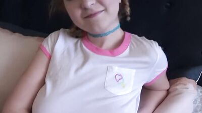 Nympho Hooks Up With Shy Guy From Tinder - Callie Black