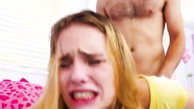 Horny Stepsis Doesn'T Want To Go To School, She Wants To Fuck