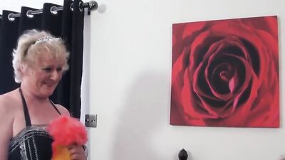 Claire Knight is one hellova hot girl who