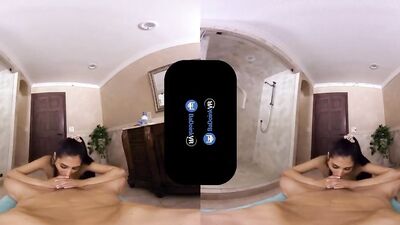 Kiarra Kai, Zazie Skymm, Gianna Dior, Carolina Abril & Anastasia Brokelyn shag in VR