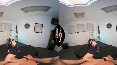Angela White is playing with dude's hard prick in a VR