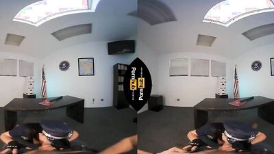 Angela White is playing with dude's hard prick in a VR
