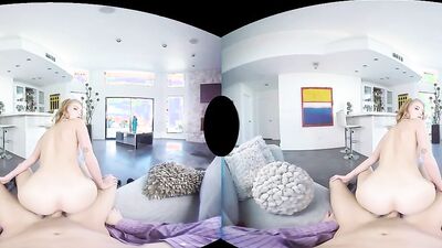 Arya Fae & Fae Petite are enjoying in a VR shag