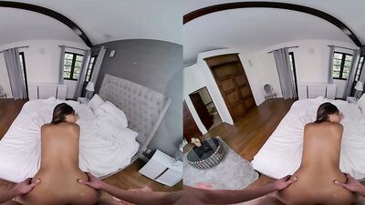 Gianna Dior gets her puss nailed with BBC in VR