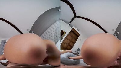 Gianna Dior gets her puss nailed with BBC in VR