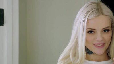 Marley Brinx & Alex Grey are fucking in a 3some