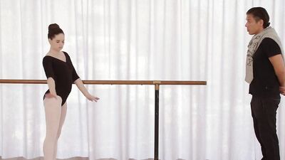 Splendid babe Jenna Ross sucks hard prick and takes in anally