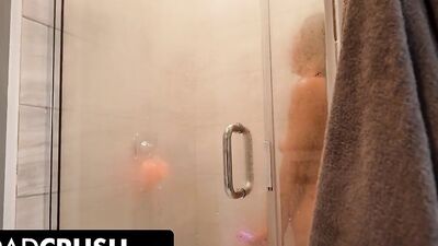 Gorgeous blonde Mia Kay is fucked in this POV-stylel video