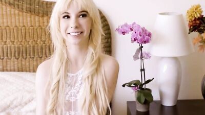 Horny man licks that horny blonde and fucks her deeply