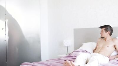 Horny man licks that juicy blonde and pokes her with hard cock