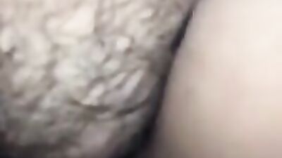 Close-up video shows chubby woman fucked in that hairy cunt