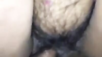 Close-up video shows chubby woman fucked in that hairy cunt