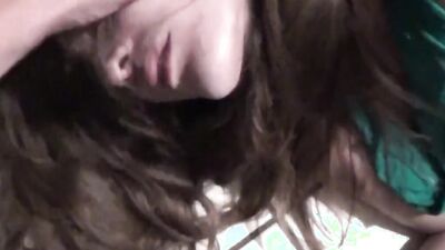 Amateur girl sucks a cock and gets fucked in trimmed pussy