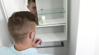 Sofie Reyez sucks a massive cock and rides it so nicely