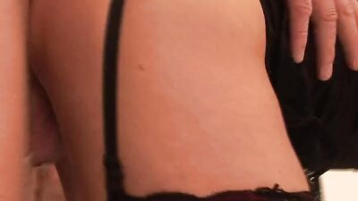 Amazing blonde babe shows her skills in hardcore sex video