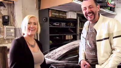 Busty blonde cougar sucks a dick and fucks with legs wide open