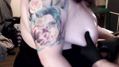 Chubby mature woman rubs her cunt while sucking a dick
