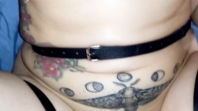 Amateur Lilith Fairy rubs her wet pussy with vibrator and gets step brother to fuck her