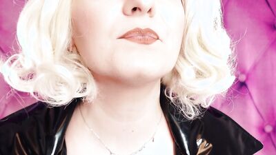 ASMR: eating exploding candy and jelly bears (Arya Grander) mukbang - giantess vore fetish pov