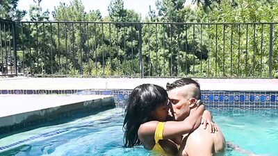 Ivy Sherwood sex at the pool