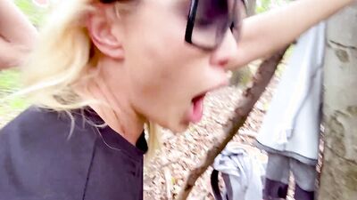 Cumming inside a girl in the woods