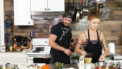 5 ingredient cook off with Lumi Ray