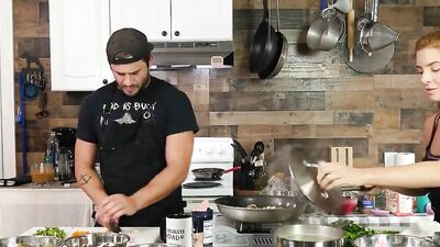 5 ingredient cook off with Lumi Ray