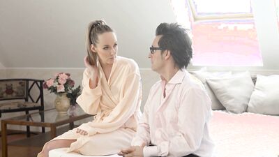 DADDY4K. Blonde Lured Into Morning Encounter With BFs Excited Daddy