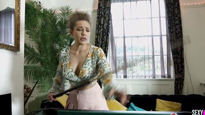 SEXY MOMMA - Step-Mom April Cheers Sasha Right Up