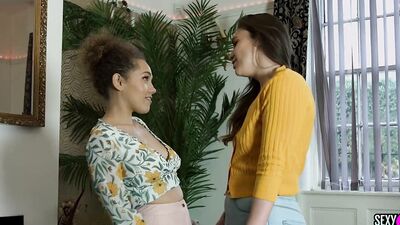 SEXY MOMMA - Step-Mom April Cheers Sasha Right Up