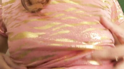 Asian girl is looking for cock and gets penetrated willingly
