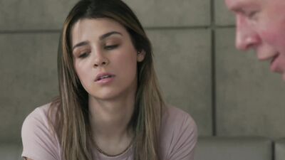 FAMILY XXX - "Daddy Let Me Help You Relax" (Kylie Rocket)