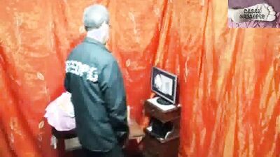Baby Girl seeing the clown