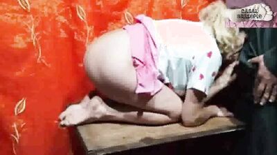 Baby Girl seeing the clown