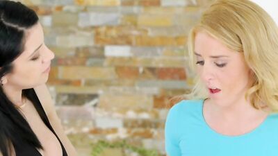 Classy lesbian stepmom scissors with stepteen