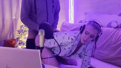 The stepson sweetly fucked a wet, insatiable stepmom for interfering in a video game stream