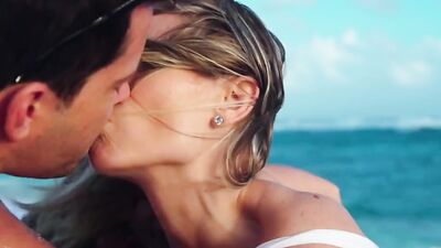 Threesome, friends’ dreams come true !