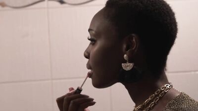 DEVIANTE - Ebony Babe Zaawaadi Gets Her Pussy Licked by the Fireplace